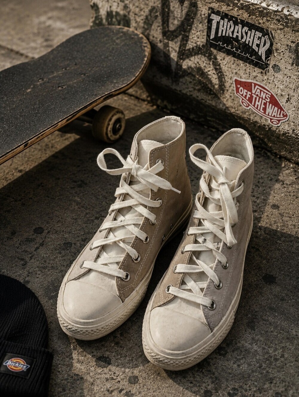Converse Chuck 2 Tone Beige Platform High Top Canvas Skater Sneakers. Ladies 9.5
